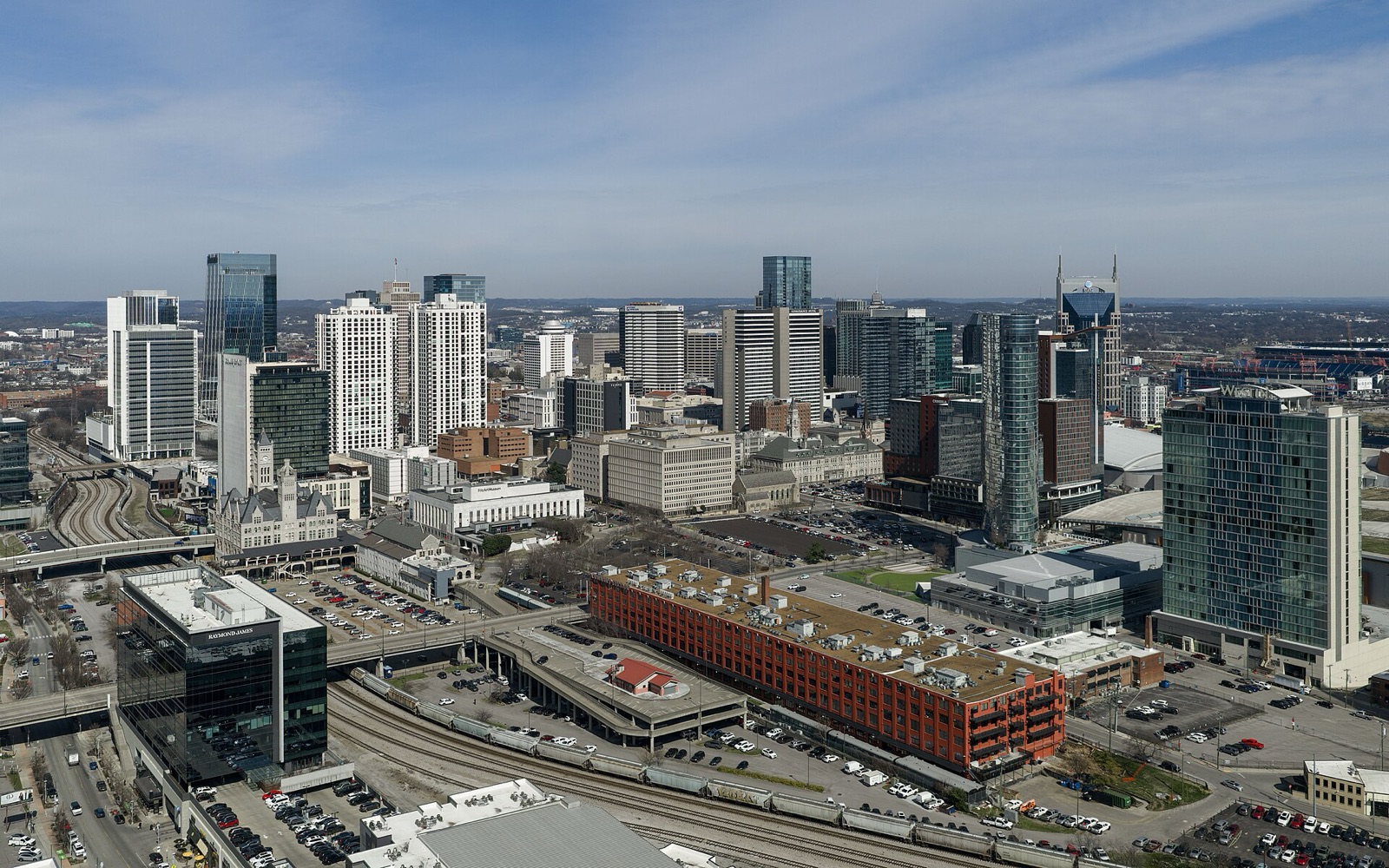The downtown Nashville, Tennessee skyline
